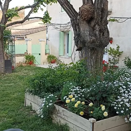 Bed & Breakfast Lacanepiere