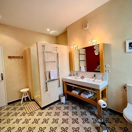 Lacanepiere Bed & Breakfast