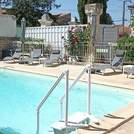 Lacanepiere Bed & Breakfast